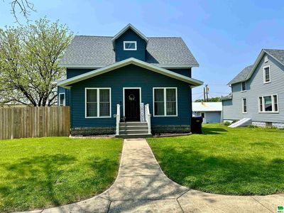 209 Pine St, Peterson, IA, 51047