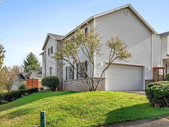 4th image of 22146 SW Little John Ter