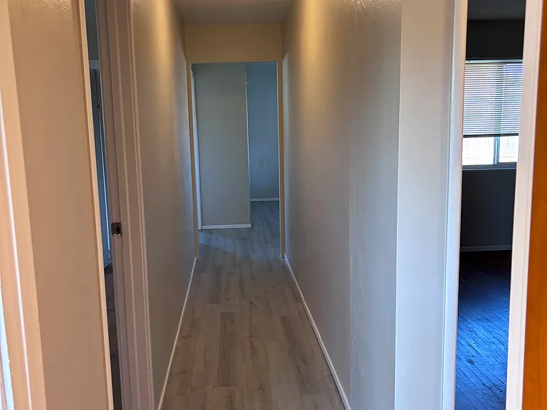 180 Bret Harte Way — Photo 6