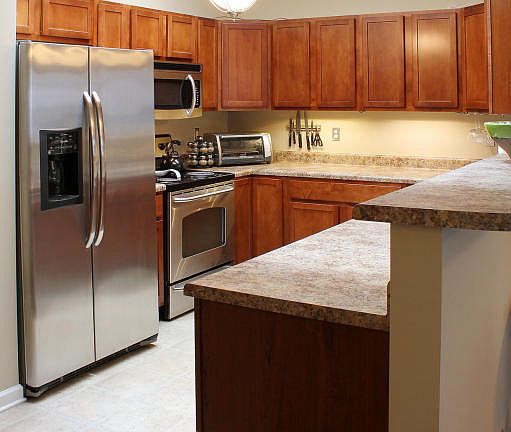 2nd image of 1139 Webster Groves Ln