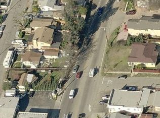 966 Ventura Ave, Oak View, CA 93022