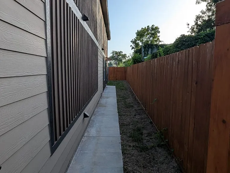 7613 Shotwell St #A — Photo 35
