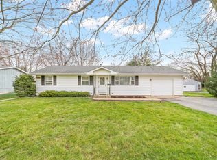 18 N Cook St, Plano, IL 60545