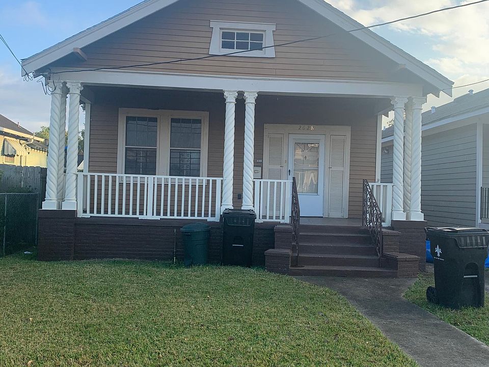 1st image of 2628 Clover St