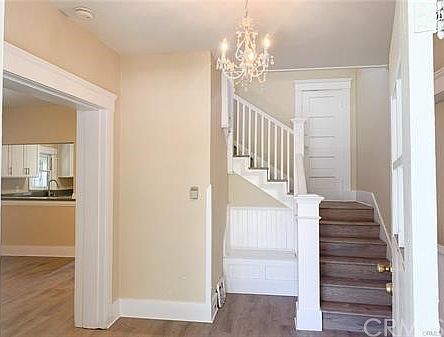 1st image of 471 N El Molino Ave #1