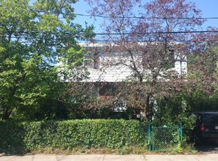 60 Cowing St, West Roxbury, MA 02132