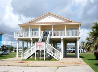 314 Sea Shell Rd, Surfside Beach, TX 77541