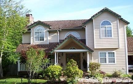 2nd image of 5438 Meadow View Ct NE