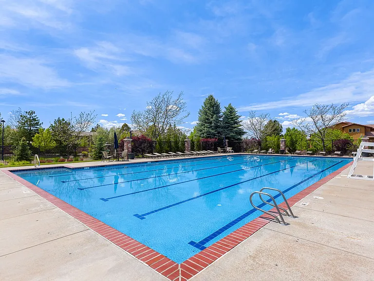 9889 Sunset Hill Cir — Photo 25