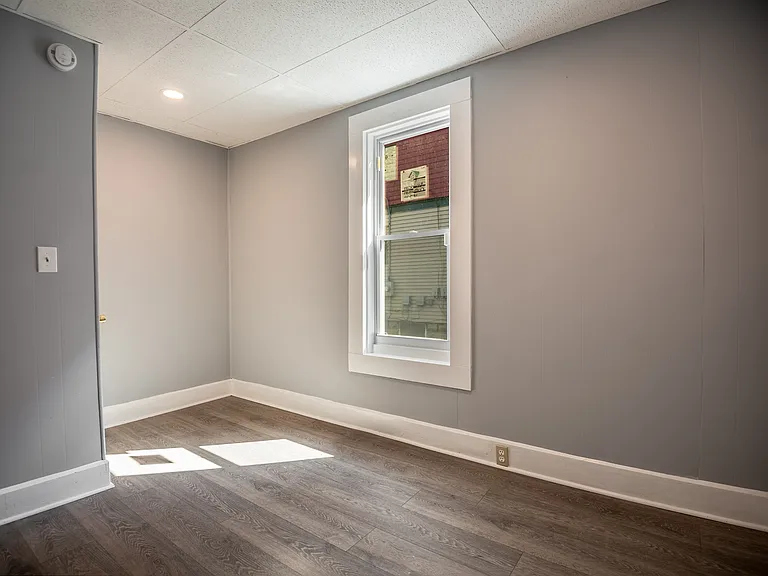 780 S Irvine Ave #2 — Photo 6