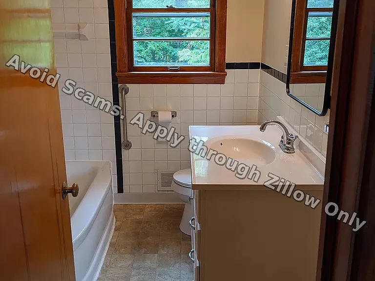 3533 Richards Blvd — Photo 12