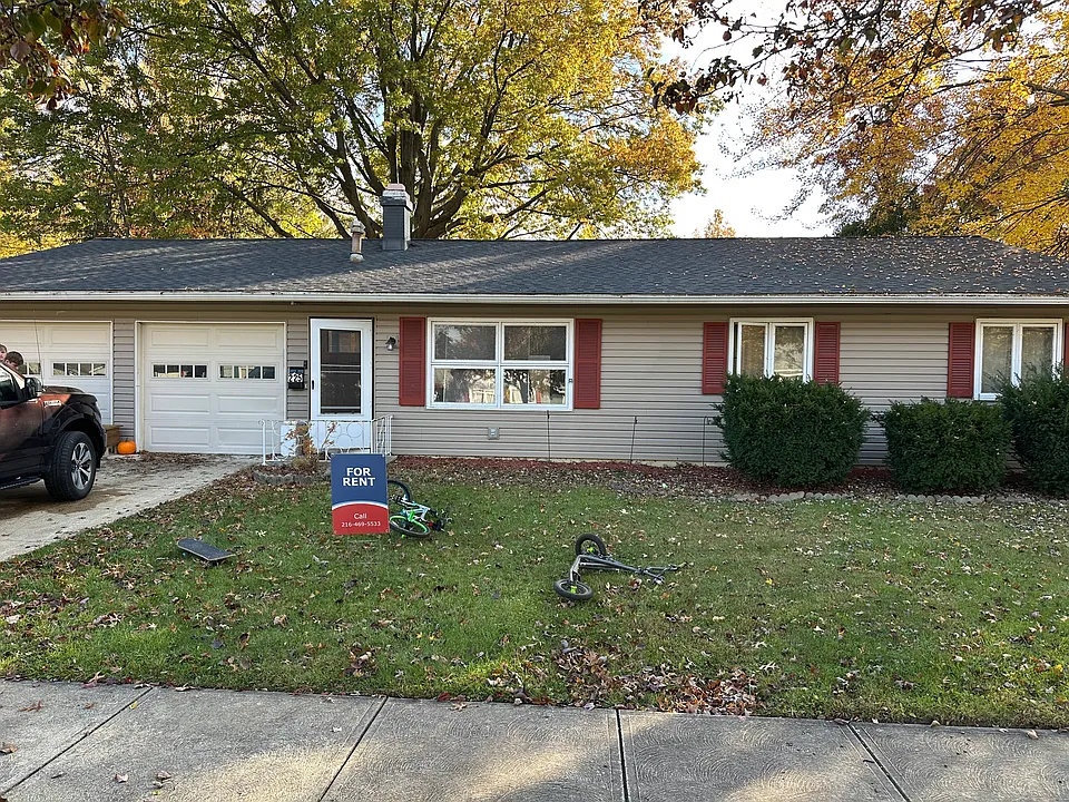 225 Jananna Dr