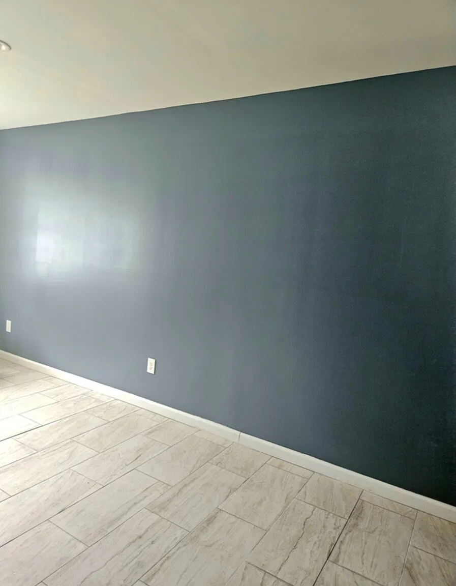 2 bed, 1.0 bath, 805 sqft, $1,300 — Photo 2