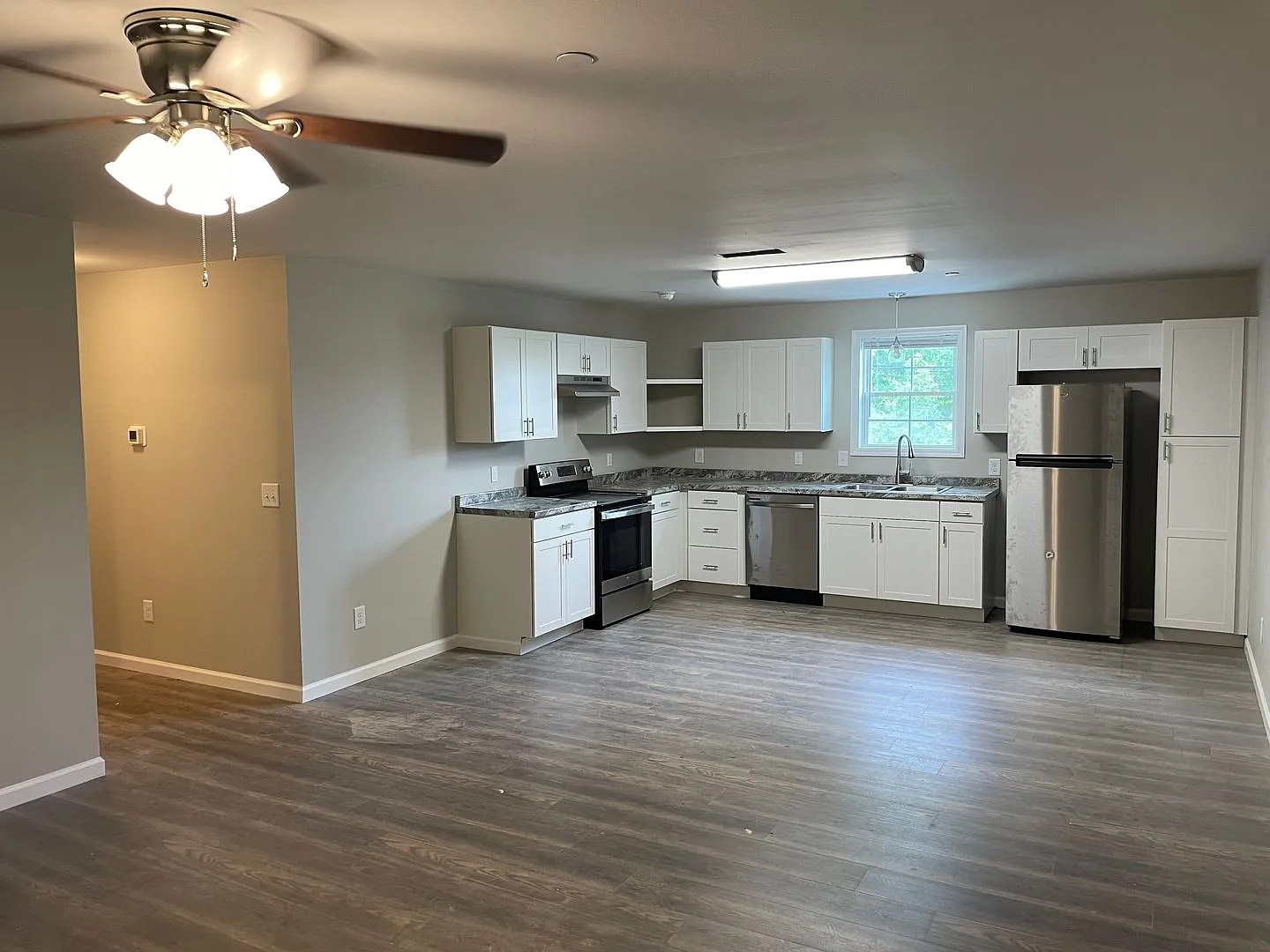 Copper Springs Apartments — Photo 4