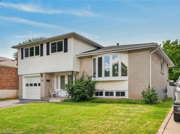 5371 Riverside Dr, Burlington, ON L7L 3X9