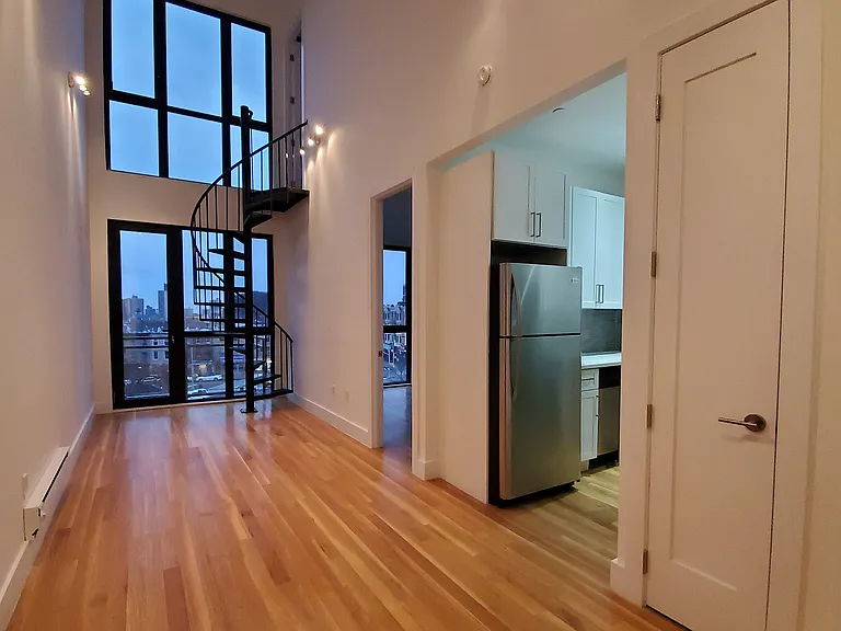 102 Somers St #4A — Photo 16
