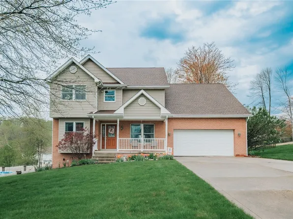 302 Marigold Dr, Greensburg, PA 15601