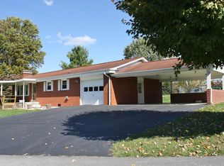 141 Midnight Dr, Elizabethton, TN 37643