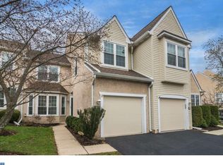 302 Country Club Dr, Lansdale, PA 19446