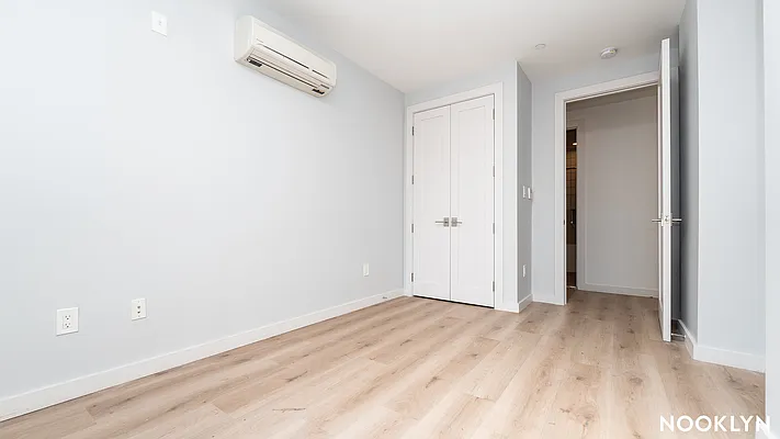 Rented by Nooklyn NYC LLC | media 65