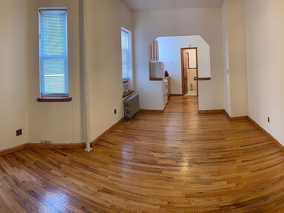 3rd image of 348 E 65th St #E4