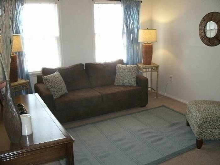 Spacious living room