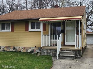 8267 Oak St, Taylor, MI
