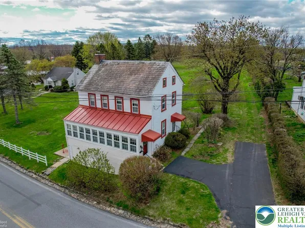 3934 Dillingersville Rd, Zionsville, PA 18092