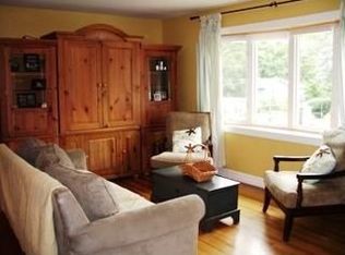 36 Kretch Cir, Wappingers Falls, NY 12590