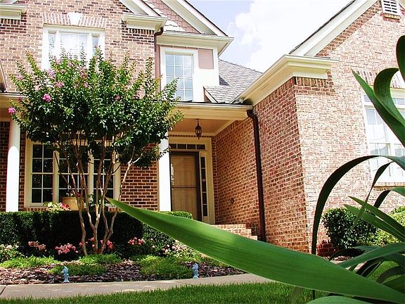 2nd image of 7023 Roselake Cir