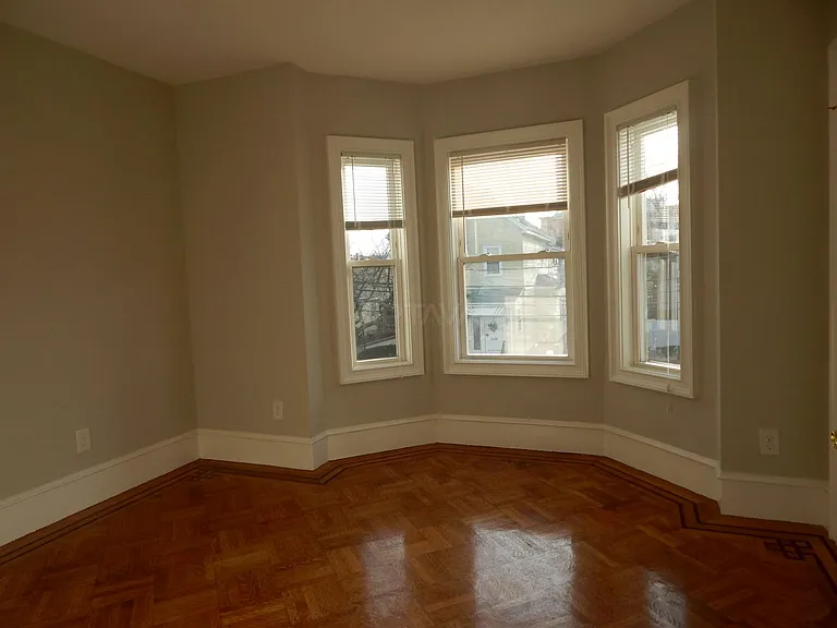 11 Park Ave #2F — Photo 9