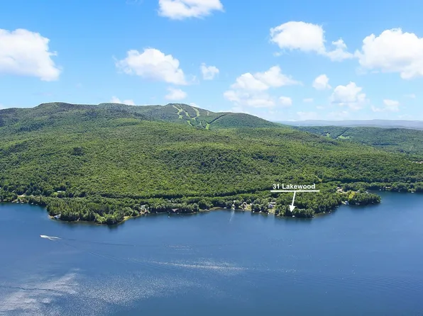 31 Lakewood Manor Road, Newbury, NH 03255