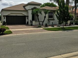 1902 Via Castello, Wellington, FL 33411