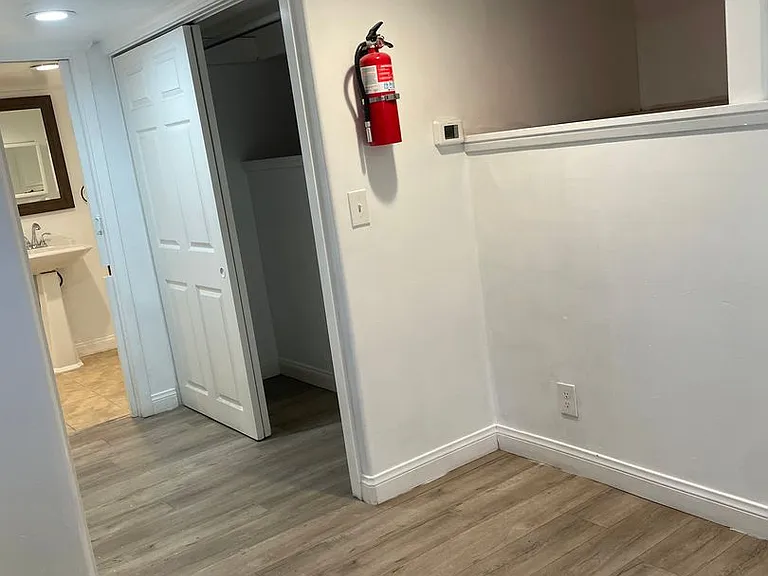 29392 Lake View Dr — Photo 23