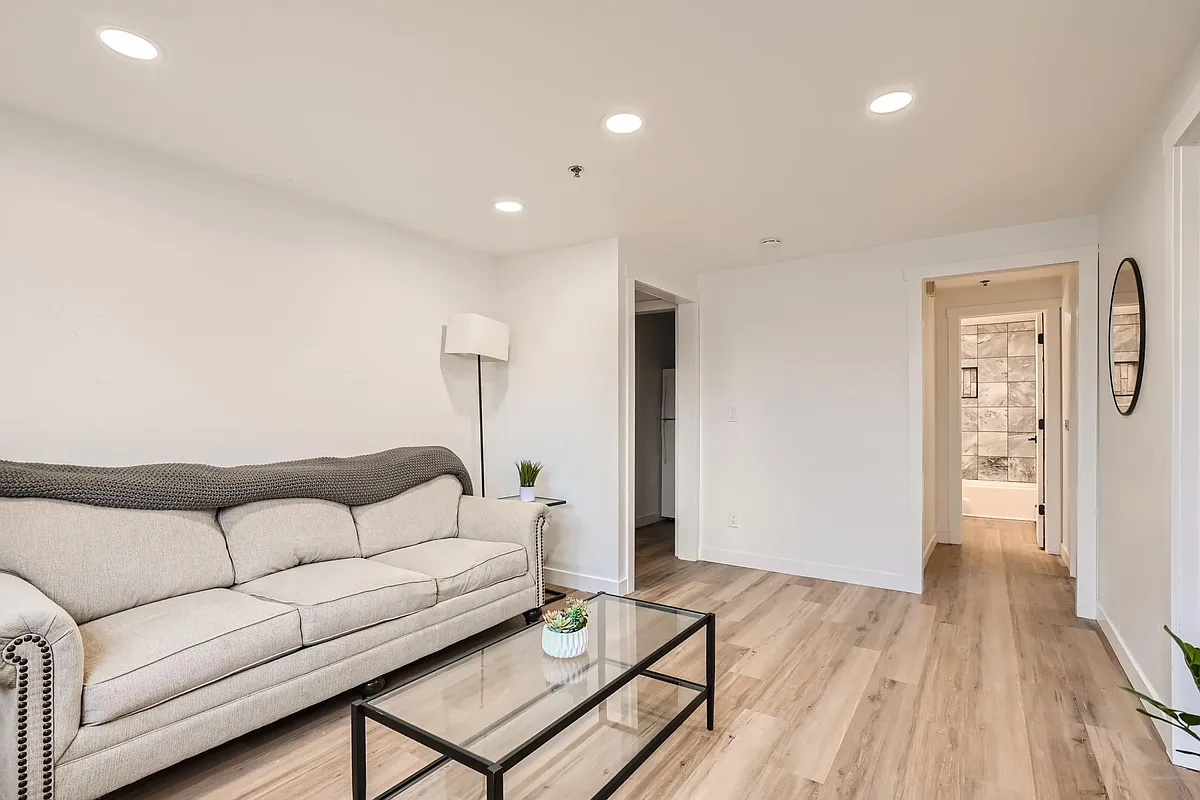 Photo 2 of 8 - 435 Manhattan Dr #B - Boulder, CO Building Photo - 435 Manhattan Dr #B