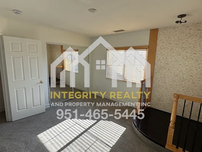 7986 Barnstormer Ct — Photo 6