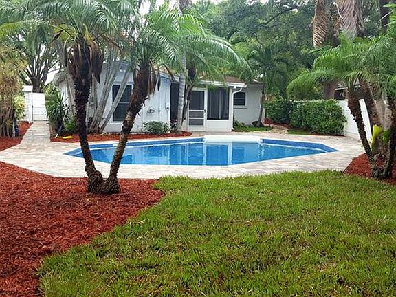 4th image of 5400 Bayou Grande Blvd NE
