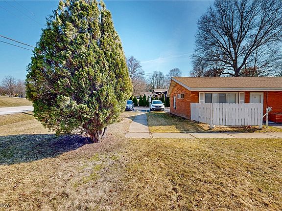 2nd image of 34 Linda St