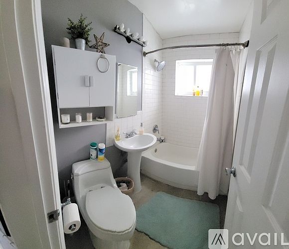 1st image of 1404 NW 5th Ave