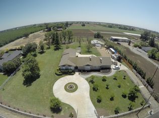 5470 E Harding Way, Stockton, CA 95215