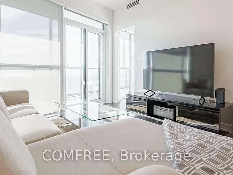 30 Ordnance St #1112 — Photo 13