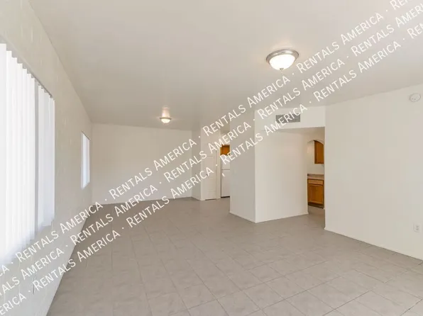 7051 S 6th Ave #1, Tucson, AZ 85756
