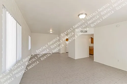 7051 S 6th Ave #1 Photo 1