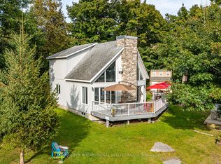 1&2 Ivy Lane Grape Is, Orillia, ON L3V 6H1