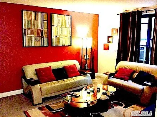 Sold by Laffey Real Estate | media 22