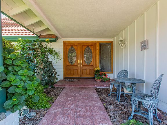 3rd image of 246 E Lucero St