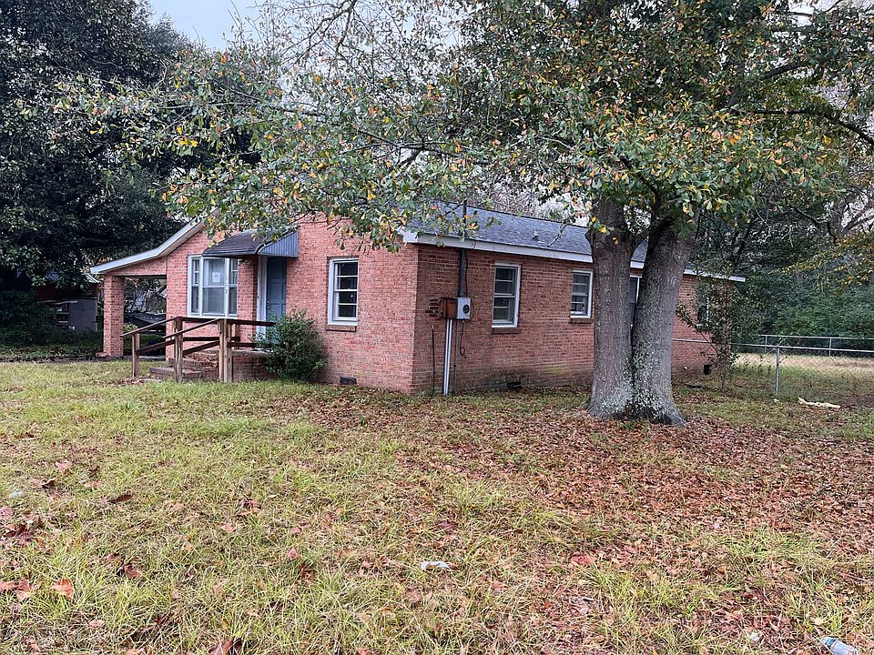 117 Maple St, Saint Stephen, SC 29479 Zillow