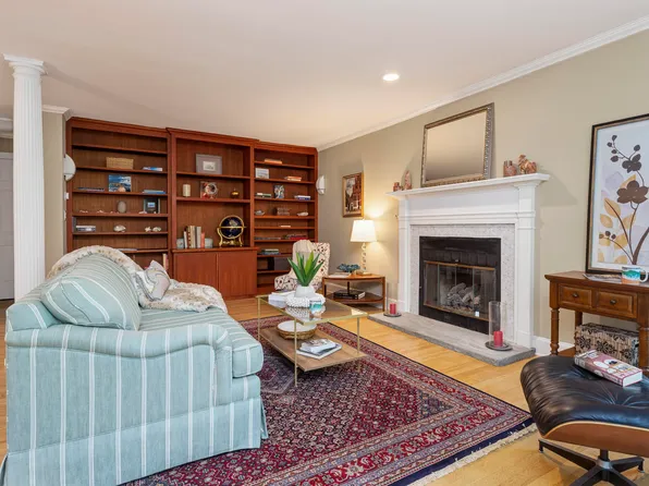 20 Wildwood Circle #20, Portland, ME 04103