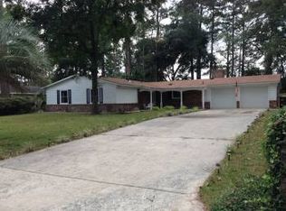 12730 Golf Club Dr, Savannah, GA 31419