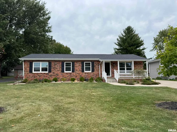 405 Bandy Ave, Galesburg, IL 61401